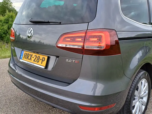 Volkswagen Sharan 2.0 TSI Highline 7 Pers. 2016 Benzine 19