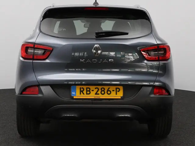 Renault Kadjar 1.2 TCe Bose 2017 Benzine 16