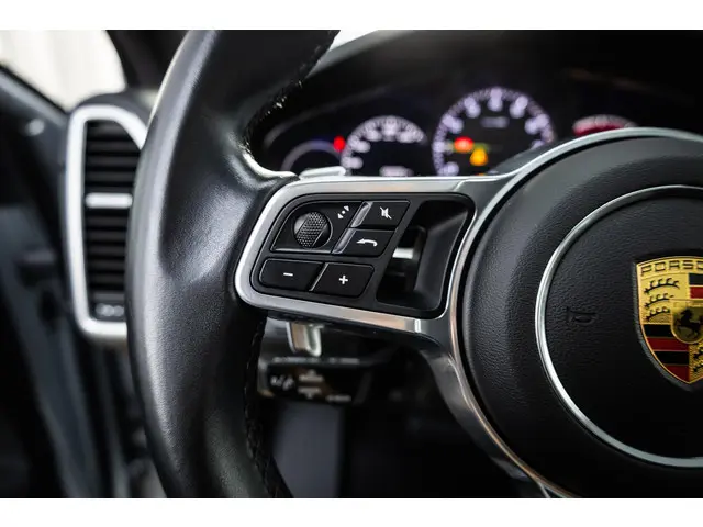 Porsche Cayenne Coupé 3.0 E-Hybrid 2020 Hybride Benzine 13