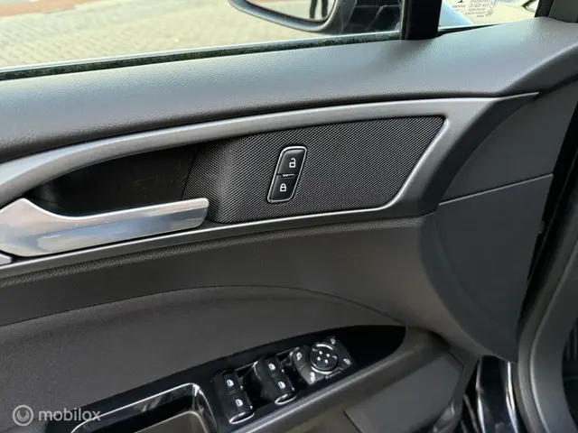 Ford Mondeo Wagon 1.5 Titanium AUTOMAAT 2017 Benzine 18