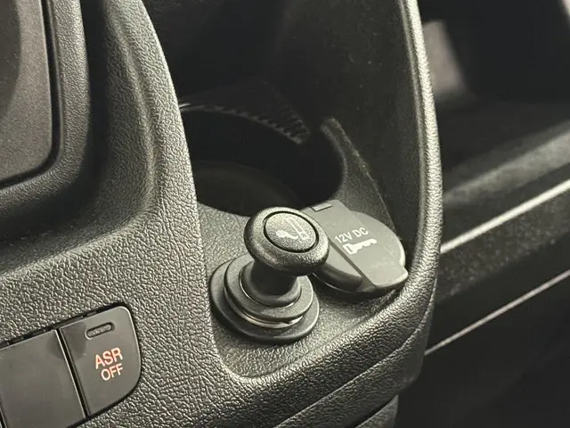 Opel Movano 2.2D 140 L2H2 Edition 2022 Diesel 29