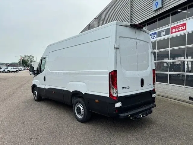 Iveco Daily 35S16V A8 L2H2 2024 Diesel 4