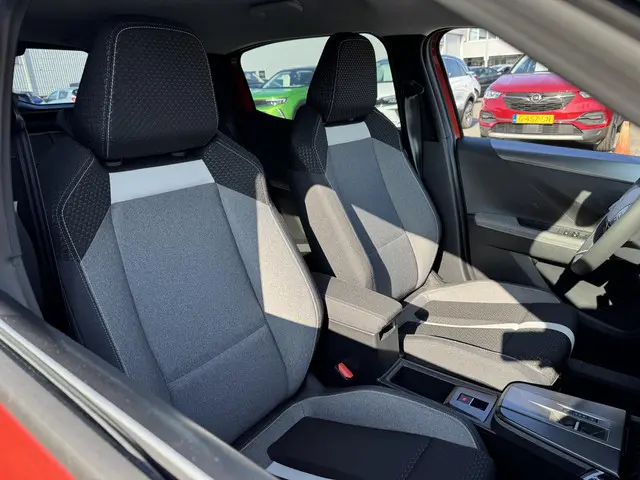 Opel Frontera 1.2 Turbo Hybrid GS 2025 Hybride Benzine 13