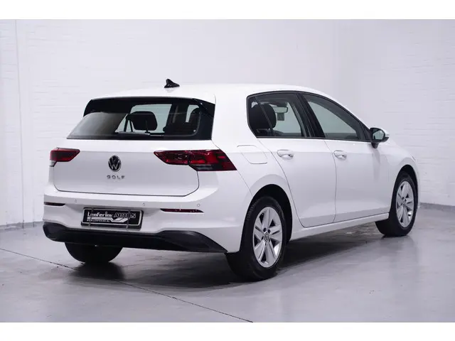 Volkswagen Golf 1.0 TSI Life 2020 Benzine 4