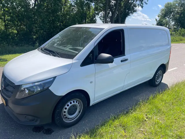 Mercedes-Benz Vito 110 CDI Lang 2020 Diesel 6