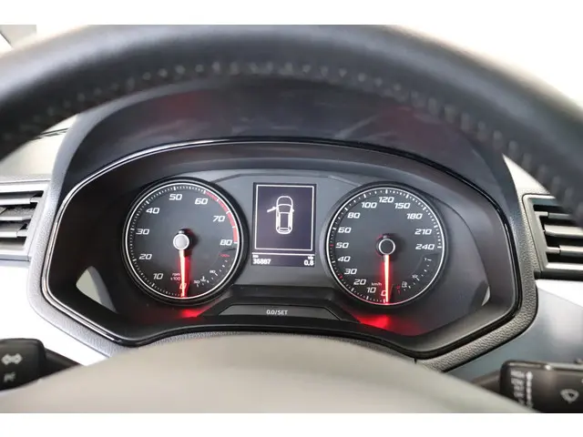 SEAT Arona 1.0 TSI Style Business Intense 2019 Benzine 13