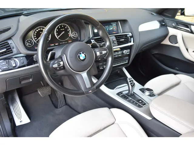 BMW X4 M40i High Executive 2017 Benzine 11