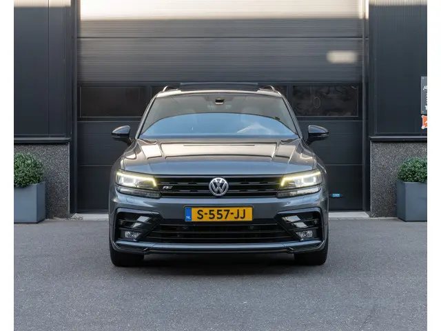 Volkswagen Tiguan 2.0 TSI 4Motion | 3X R-Line 2019 Benzine 2