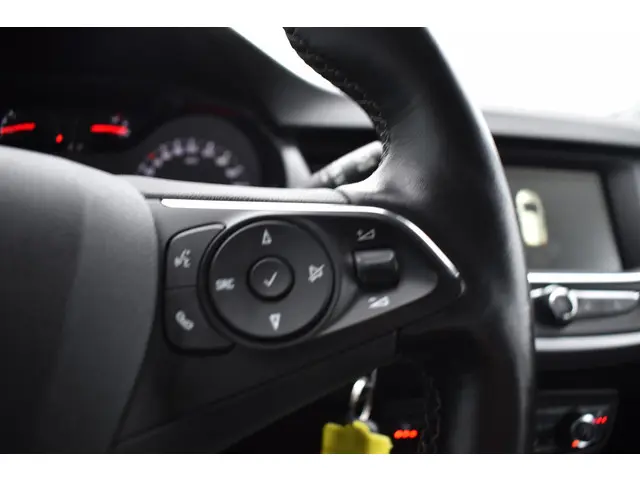 Opel Crossland X 1.2 Turbo Online Edition 2018 Benzine 26