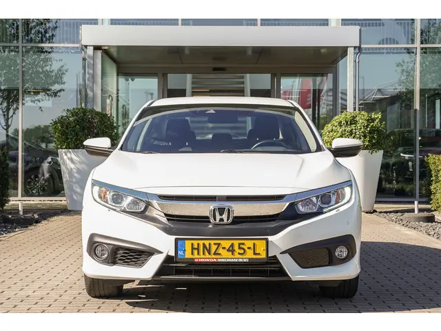 Honda Civic 1.5i VTEC ELEGANCE TURBO 182 PK 2018 Benzine 46