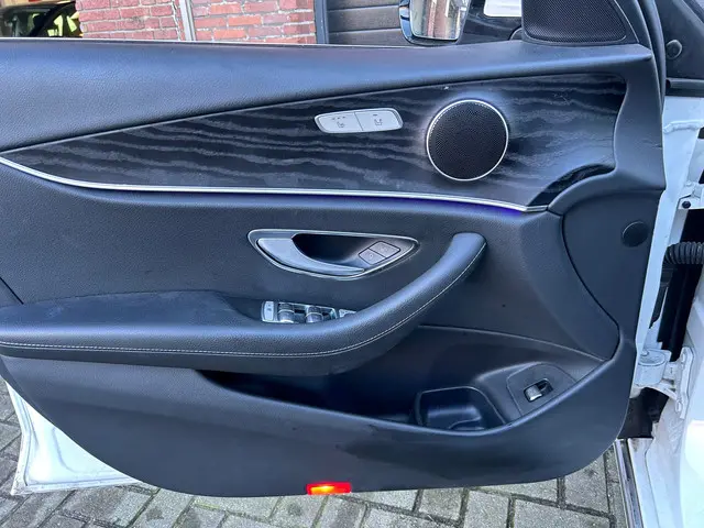 Mercedes-Benz E-Klasse 350 d AMG 2017 Diesel 19