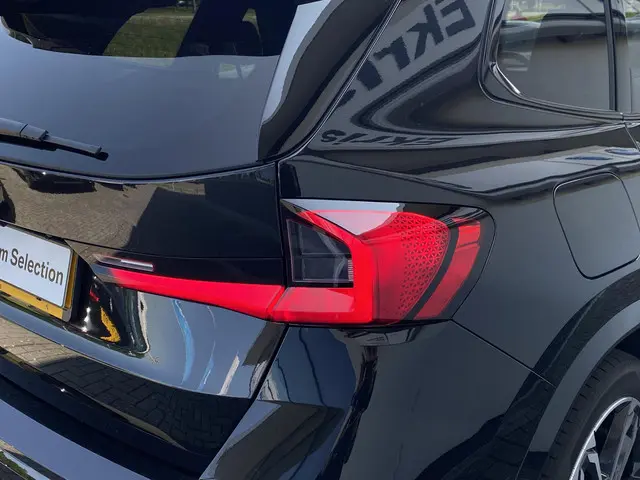 BMW iX1 eDrive20 67 kWh 2025 Elektrisch 23