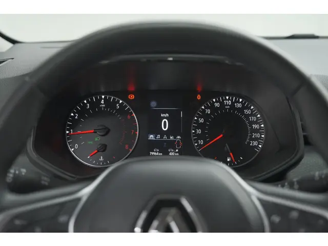 Renault Clio TCe 90 Zen 2022 Benzine 33