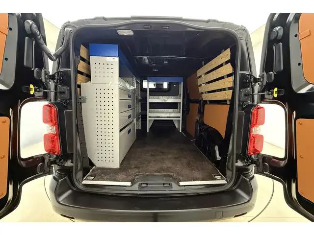 Citroën Jumpy 2.0 BlueHDI 145 M Club 2022 Diesel 13