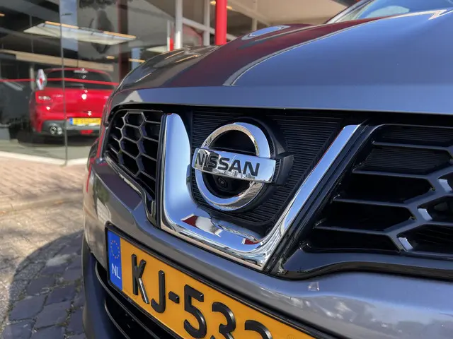 Nissan QASHQAI 1.6 360 2013 Benzine 33