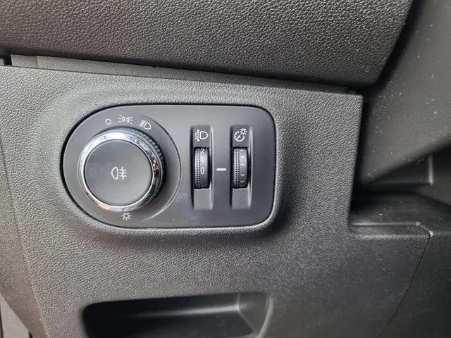 Opel ADAM 14 Unlimited Bovag garantie 2017 Benzine 12