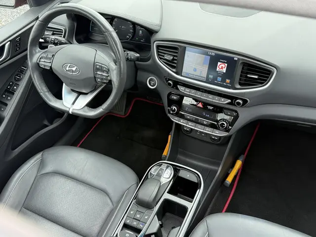 Hyundai IONIQ Premium EV 2017 Elektrisch 21