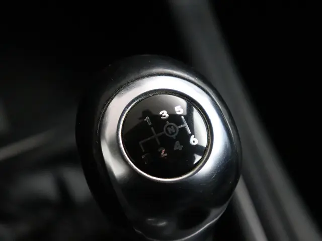 Mercedes-Benz B-Klasse 180 Ambition 2014 Benzine 18