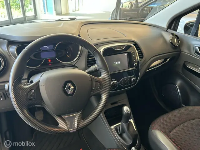 Renault Captur 0.9 TCe Helly Hansen 2015 Benzine 16