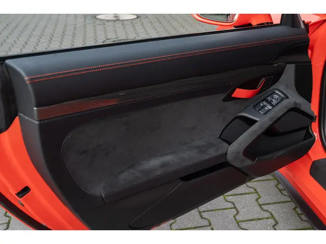 Porsche 911 4.0 GT3 RS | PCCB | Neuslift 2015 Benzine 12