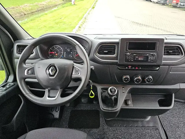 Renault Master 2.3 2021 Diesel 8