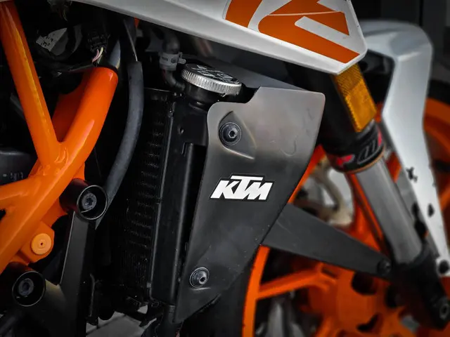 KTM 390 Duke ABS 2019 Benzine 14