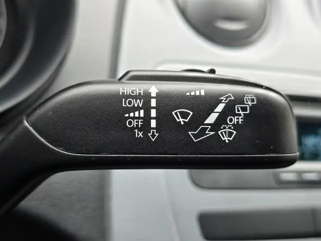 SEAT Ibiza Seat Ibiza 1.2 TSI Enjoy Airco 2013 Benzine 23