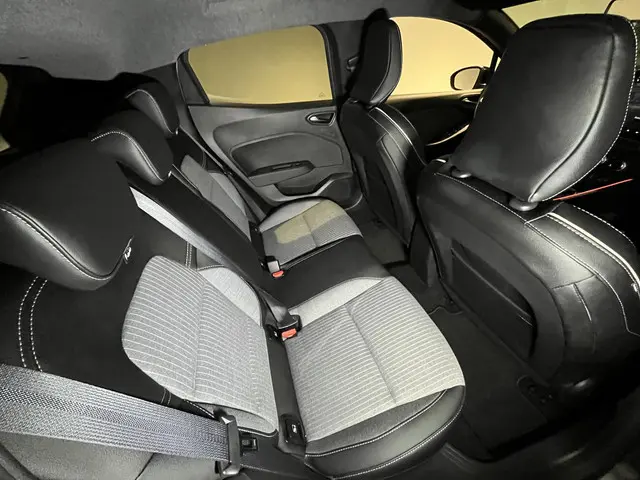 Renault Clio 1.0 TCe 90 GPF techno 2024 Benzine 8