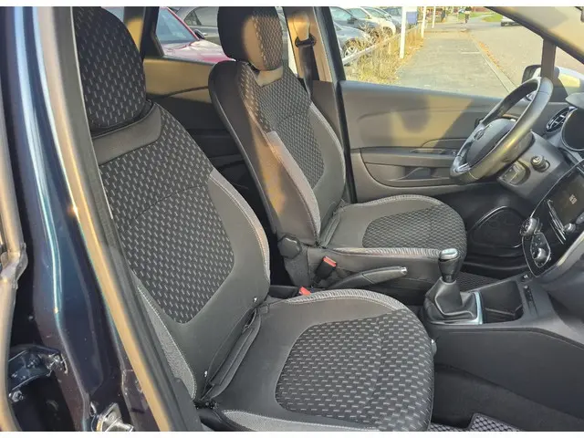 Renault Captur 0.9 TCe Intens 2019 Benzine 15