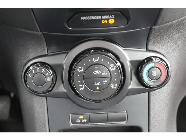 Ford Fiesta 1.0 Style 2015 Benzine 11