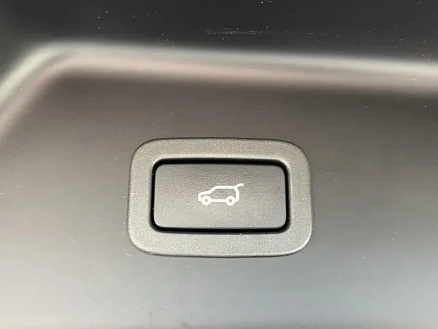 Land Rover Range Rover 4.4 SDV8 Vogue 2018 Diesel 33