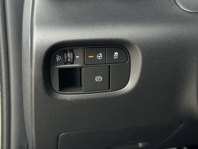 Hyundai Inster Pulse 49 kWh 2025 Elektrisch 24