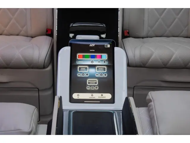 Mercedes-Benz Sprinter 319 VIP 6 persons 2022 Diesel 9