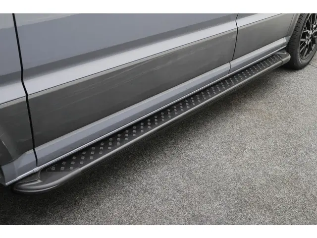 MAN TGE 35 2.0 TDI L3H3 DSG DC 7-persoons 2024 Diesel 32