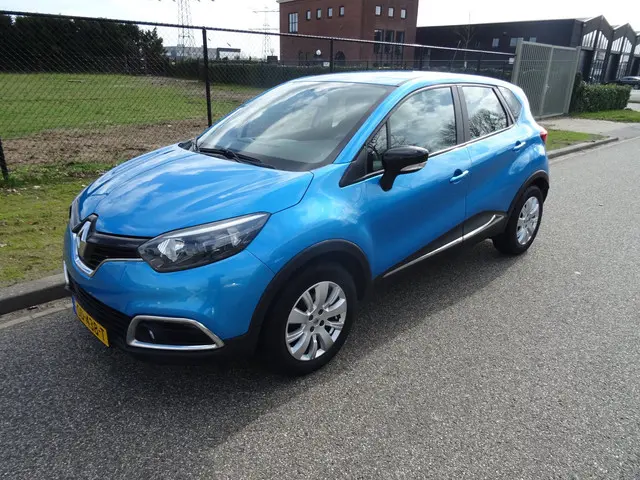 Renault Captur 0.9 TCe Expression 2015 Benzine