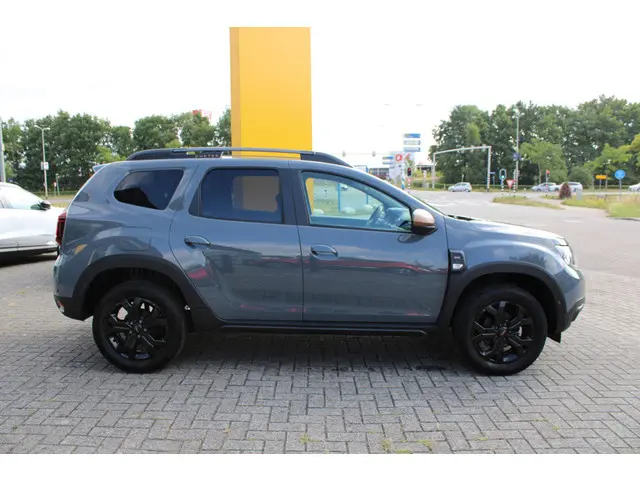 Dacia Duster TCe 130 Extreme 2024 Benzine 9