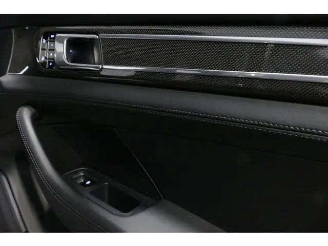 Porsche Panamera 2.9 4 E-Hybrid 2017 Hybride Benzine 15