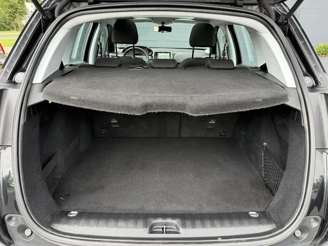 Peugeot 2008 1.2 PureTech Blue Lion 2016 Benzine 27
