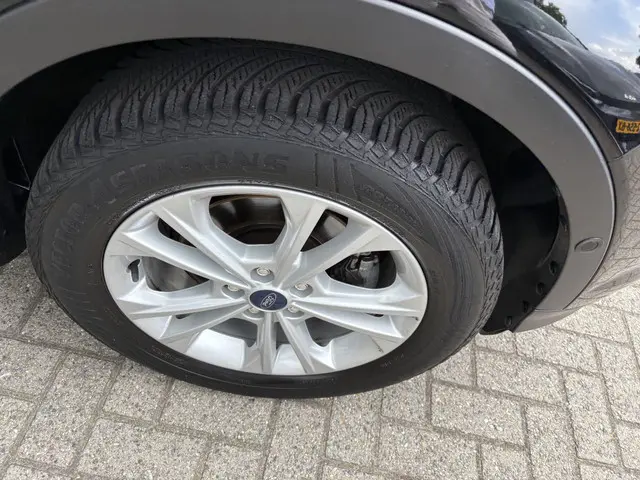 Ford Kuga 1.5 EcoBoost Titanium 2019 Benzine 5