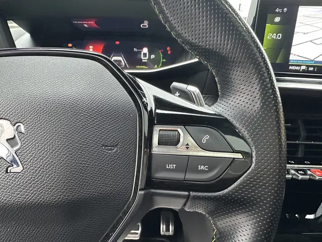 Peugeot 208 1.2 PureTech GT-Line 2020 Benzine 19