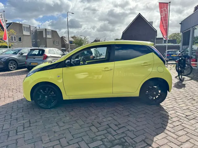 Toyota Aygo 1.0 VVT-i x-cite 2017 Benzine 4
