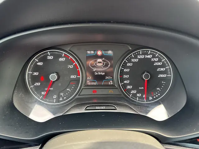 SEAT Leon 1.4 EcoTSI FR Business Intense 2018 Benzine 10