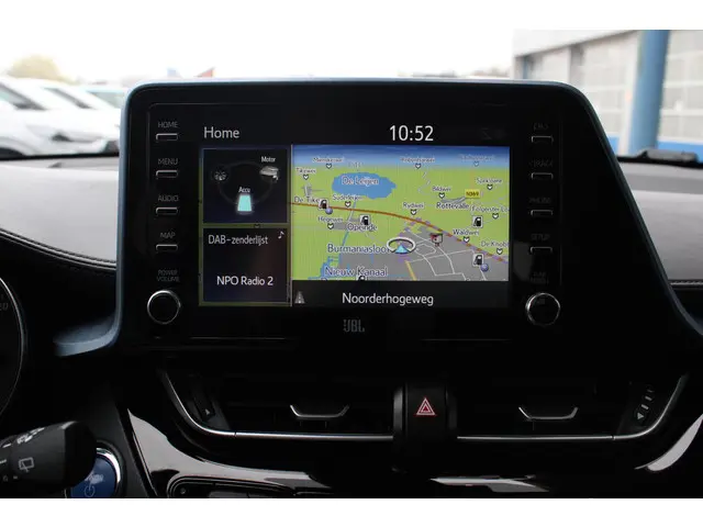 Toyota C-HR 2.0 Hybrid Style 2021 Hybride Benzine 31