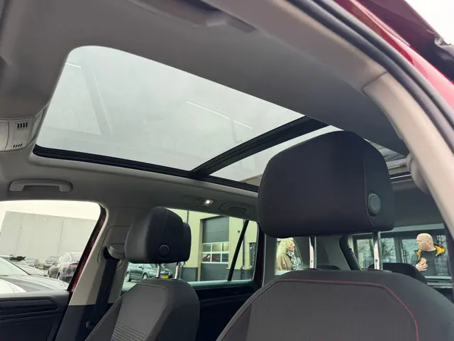 Volkswagen Tiguan 1.4 TSI R Line 2018 Benzine 4