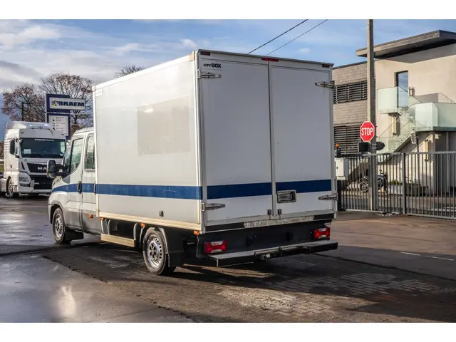 Iveco Daily 35C150-DOKA 2016 Diesel 17