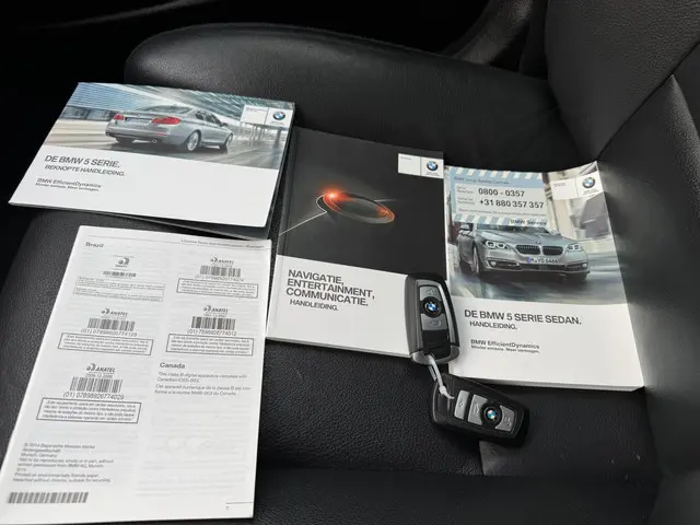 BMW 5 Serie 520i High Executive AUTOMAAT!! 2015 Benzine 22