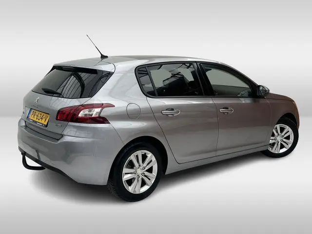 Peugeot 308 2