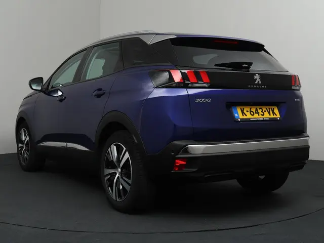Peugeot 3008 1.2 PureTech GT Line 2016 Benzine 29