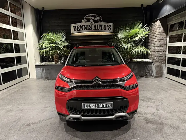 Citroën C3 Aircross 1.2 PureTech Shine 2023 Benzine 2