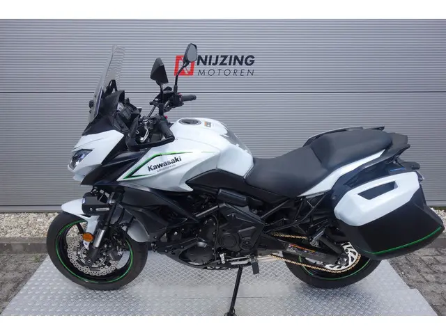 Kawasaki Versys 650 GRAND TOURER 2018 Benzine 15